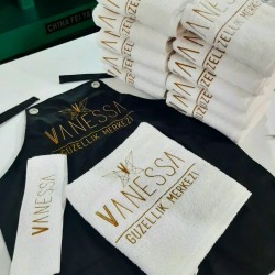 Önlük ve havlu seti üretimi - özel logo nakış ve baskılı üretim