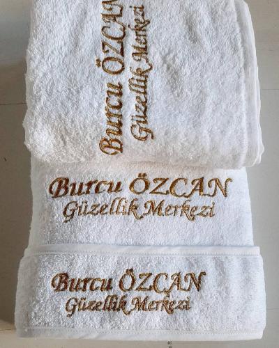 Özel logolu havlu takımı ve üçlü set logolu üretimi