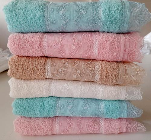 Toptan Dantel Güpür Havlu 50x90cm -%80 Pamuk - ( 1 Adet Toptan Satış Fiyatı ) 